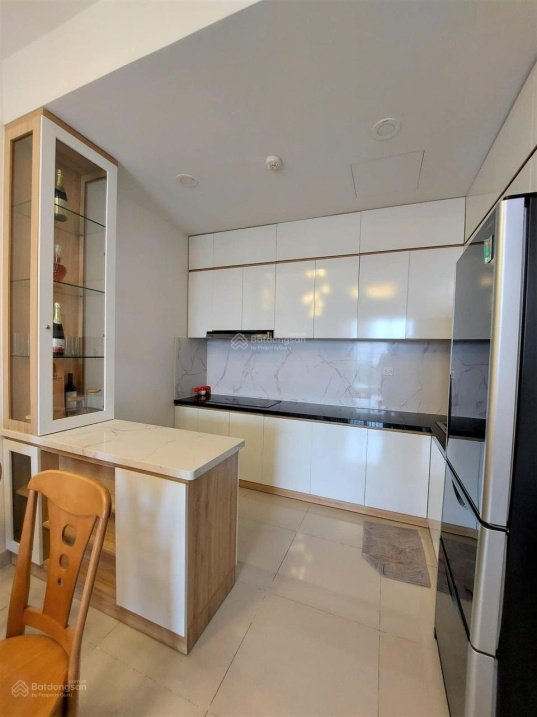 Modern Apartment with Designer Interior