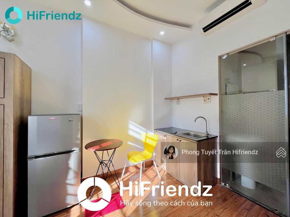 Modern Apartment with Elevator and Full Furnishings