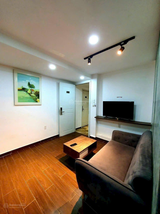 Modern 38m² Studio Apartment in District 1