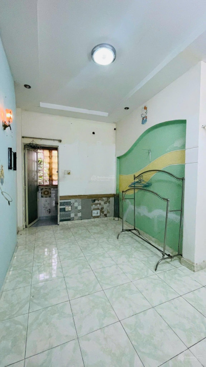 Spacious House in Binh Thanh with Car Access