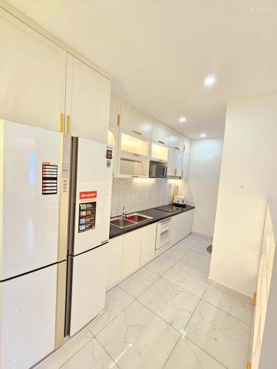 Condo Riverside Apartment in Q8 Near Van Hien University