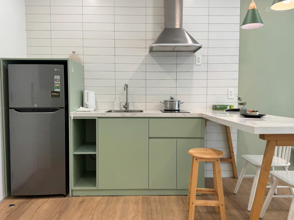 Modern Scandinavian Studio with Weekly Cleaning Service