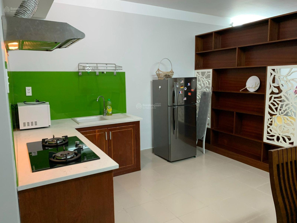 Furnished Studio Apartment with Modern Kitchen