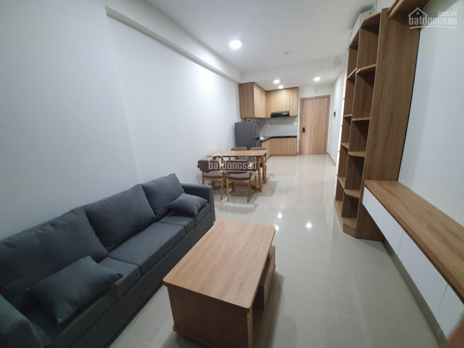 Modern 2-bedroom apartment with designer interior