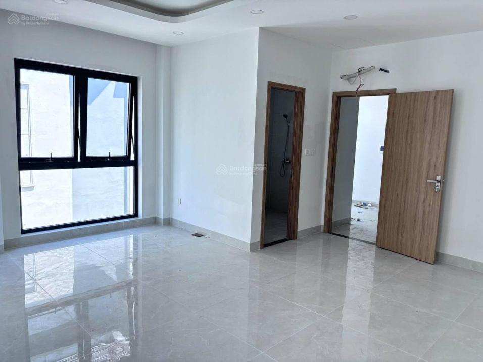VIP Villa at Vinhomes Grand Park - Unique Location in District 9