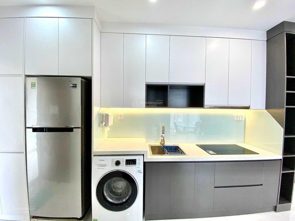 Modern Studio Apartment with Pool in Millennium