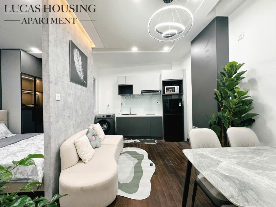 Modern Studio Apartment in Tan Binh District