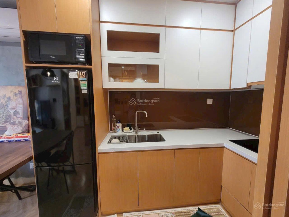 Modern 1-Bedroom Apartment with Full Kitchen