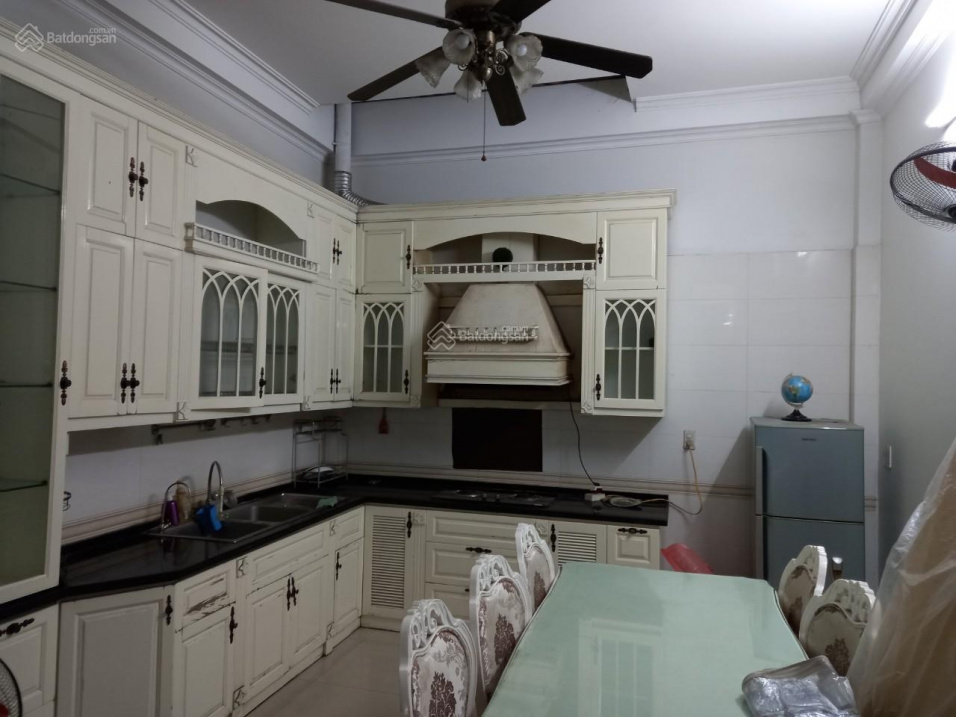 Modern House with Designer Kitchen