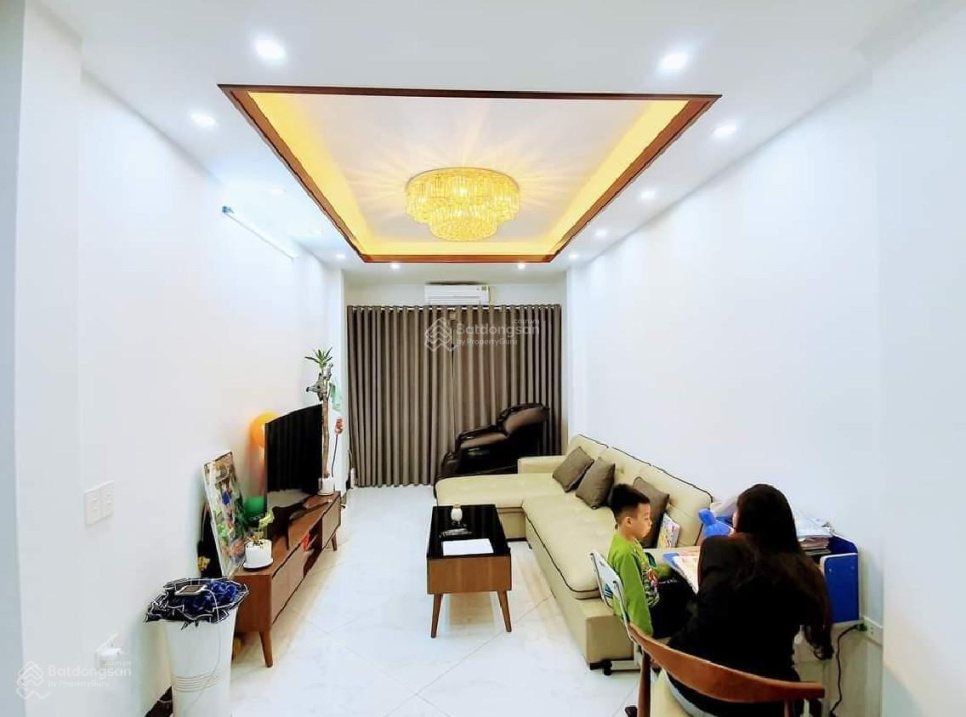 4-Bedroom House with Modern Design in Hao Nam