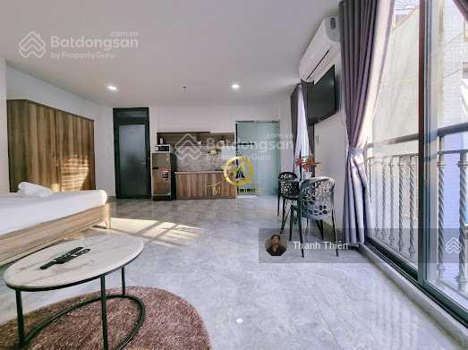 Modern Studio Apartment with Equipped Kitchen