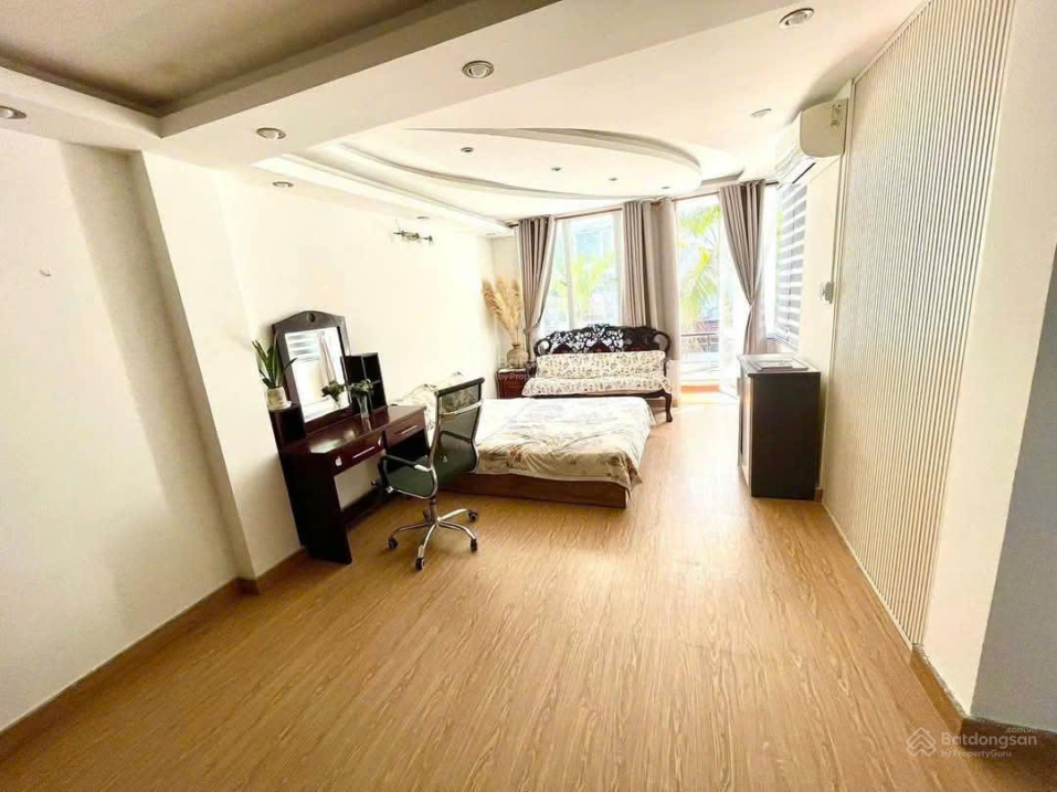 Modern Service Apartment in District 7