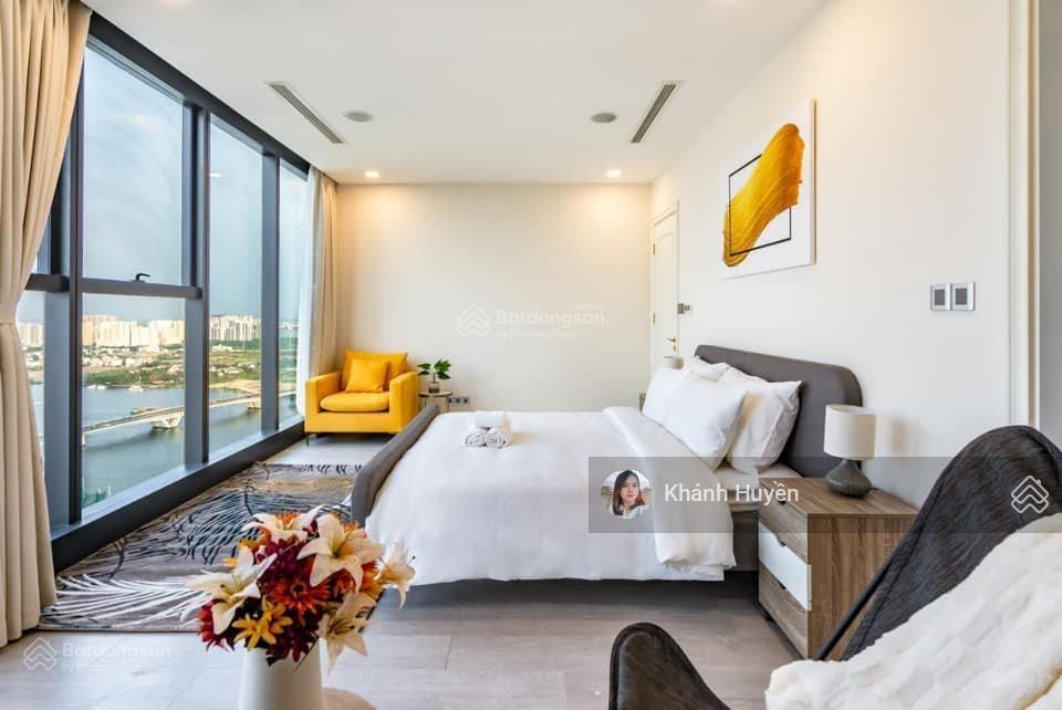 Modern 1BR Apartment with River View