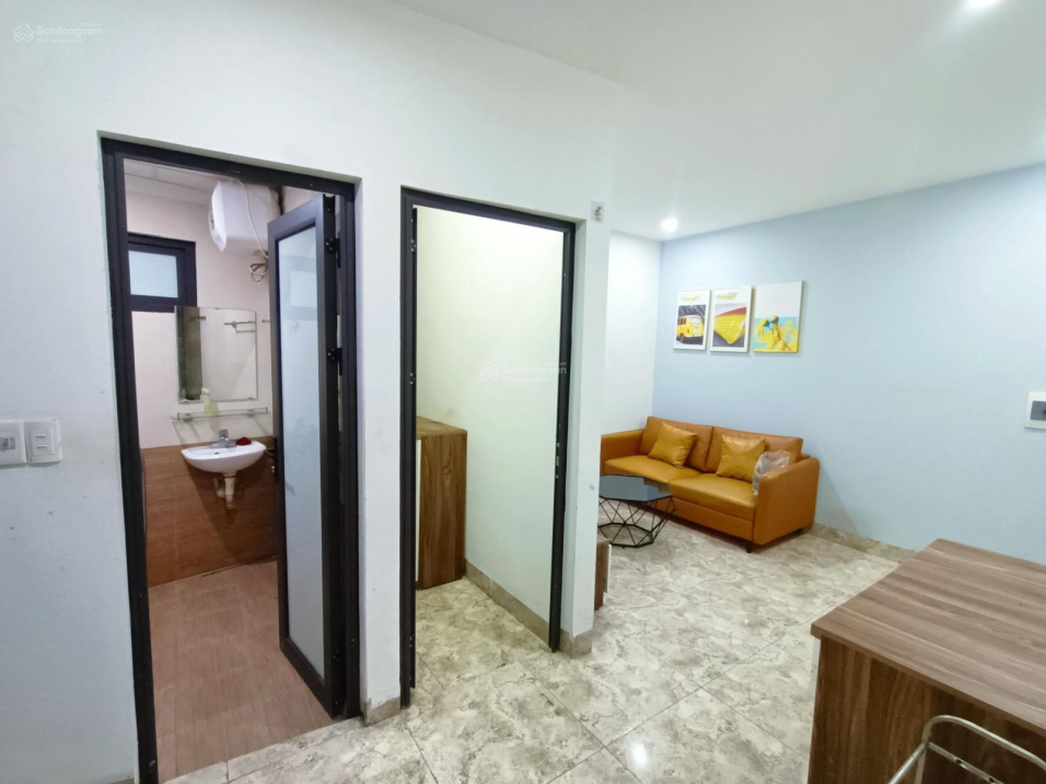 Modern 1-Bedroom Apartment Near My Dinh Stadium