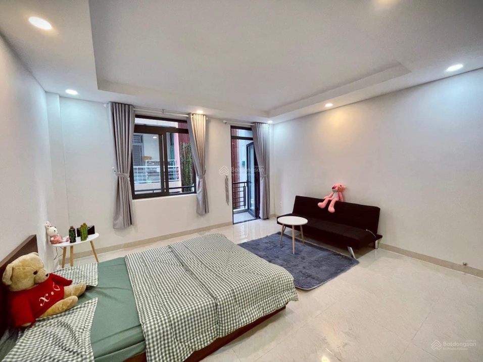 Modern 45m² Apartment with Balcony in District 10