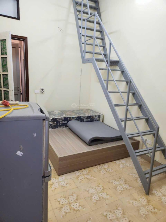 Spacious Two-Floor House with Office Space