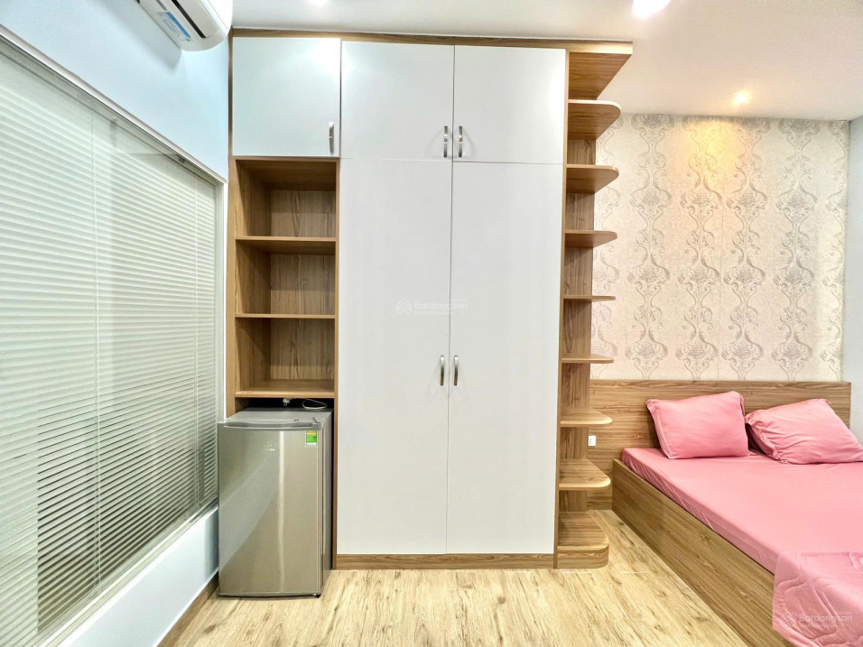 Modern Studio Apartment Near Economics University