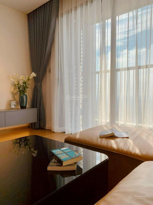 Modern 2-Bed Apartment at Terra An Hung