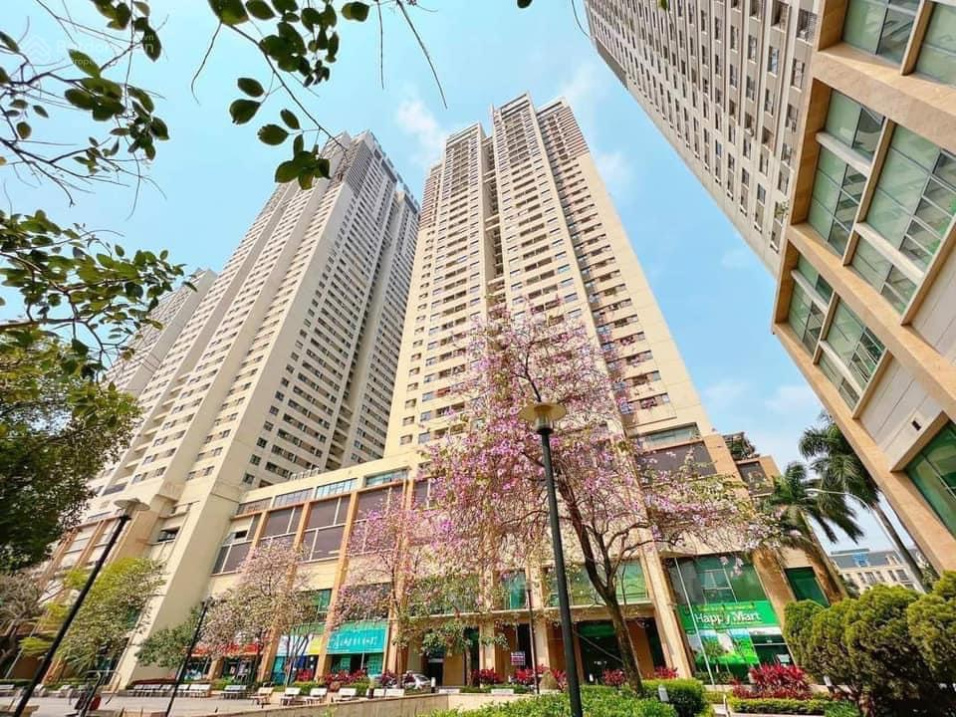 Modern 2-bedroom apartment in The Pride Hải Phát