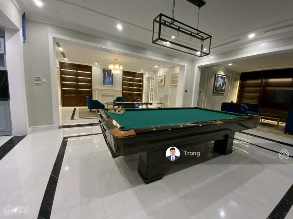Luxurious Victoria Villa Ba Son 325m²