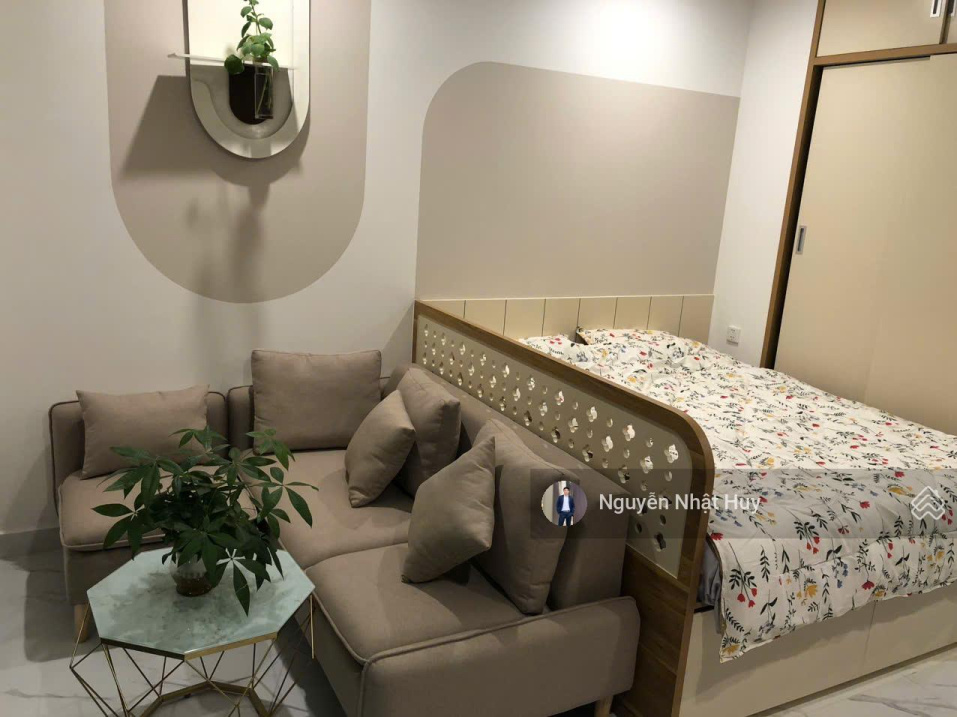 Studio Apartment Near Vinwonder with Pool View