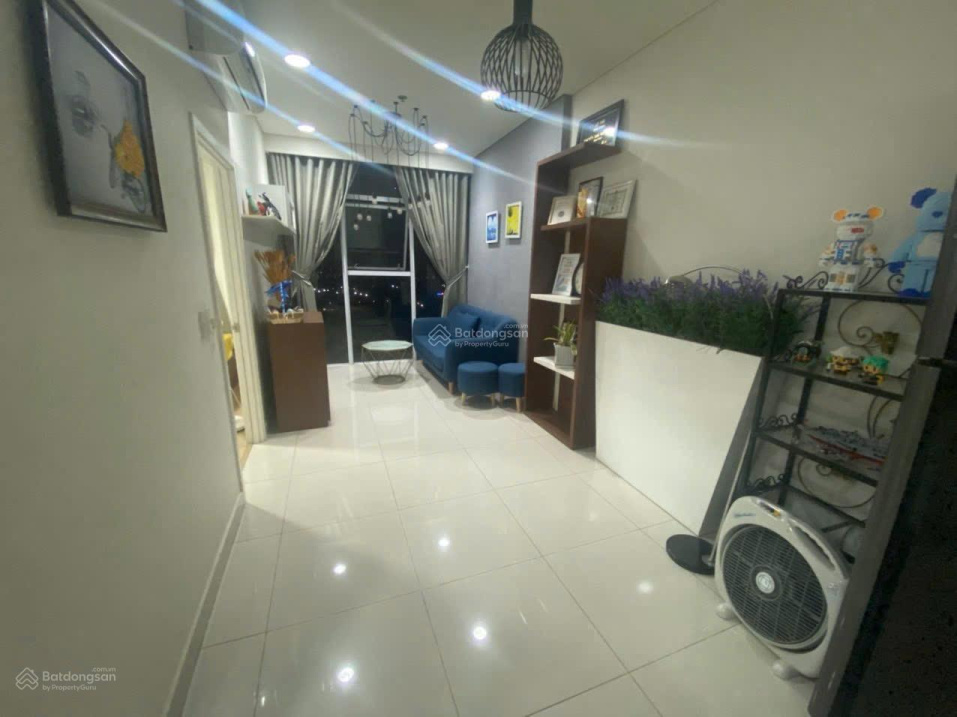 Modern Apartment with Designer Interior