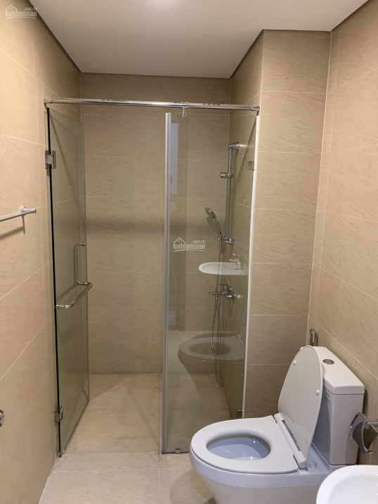 Spacious 3-Bedroom Apartment with City View
