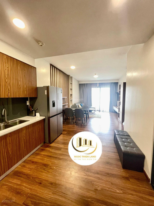 Modern 2BR Apartment with Pool in Akari
