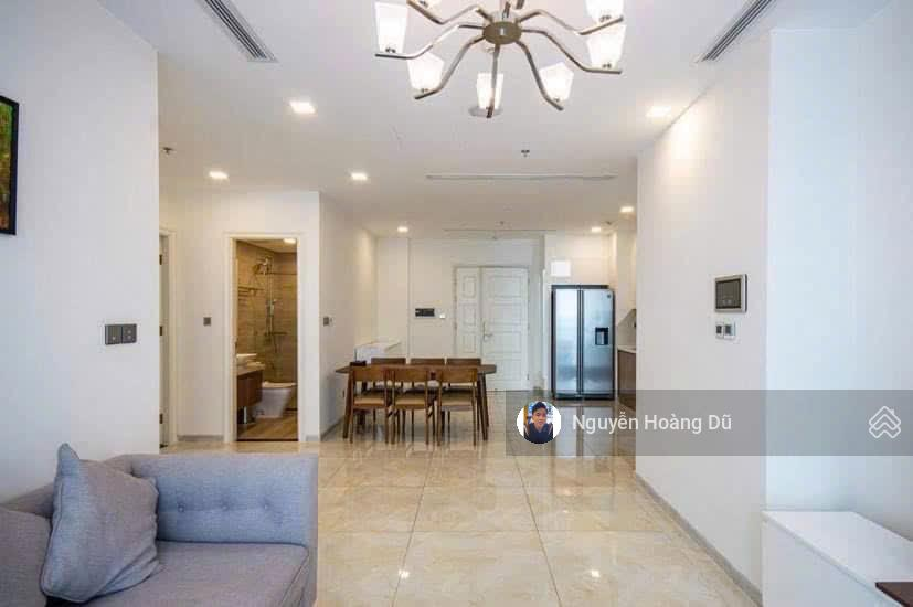 Modern 3-Bedroom Apartment in Vinhomes Golden River