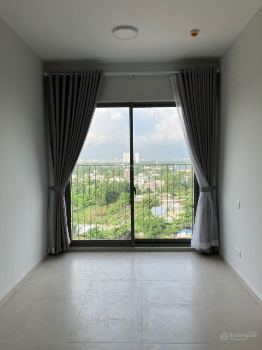 West Gate 2-Bedroom Apartment with Premium Amenities