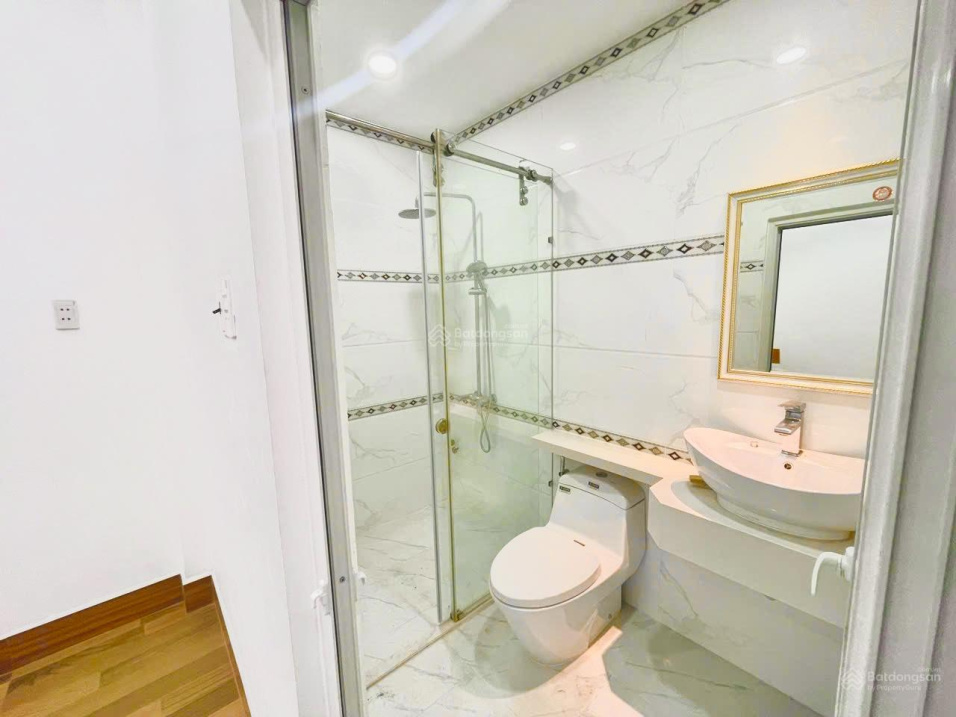 Furnished Room in Luxury Residential Complex