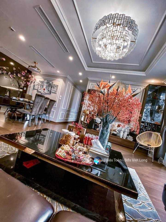 Luxurious 167m² 4-Bed Apartment in Vinhomes