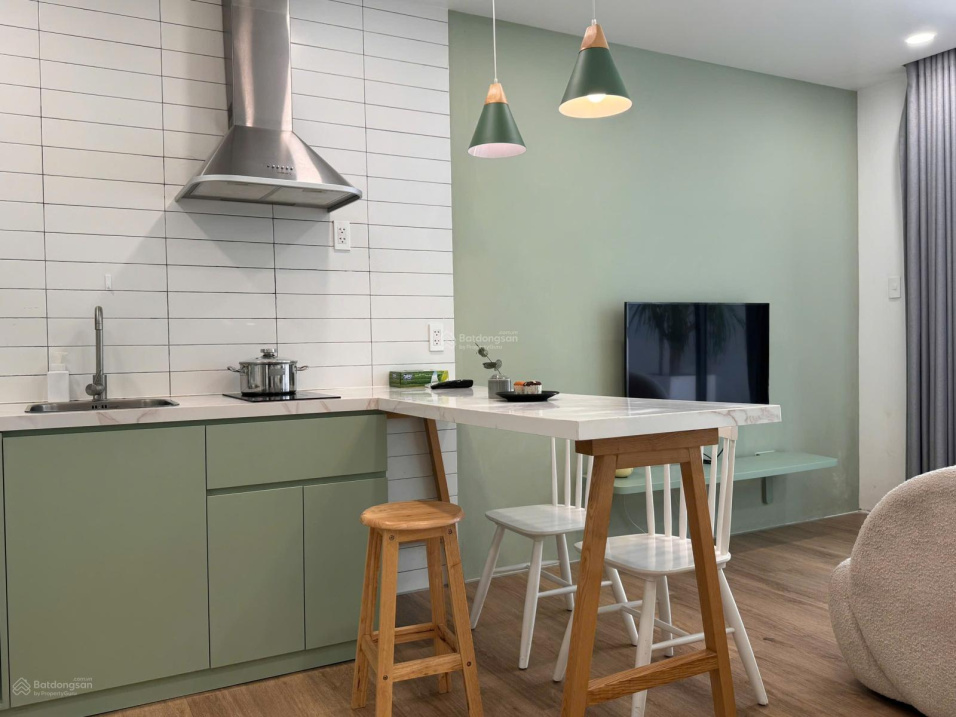 Modern Scandinavian Studio with Weekly Cleaning Service