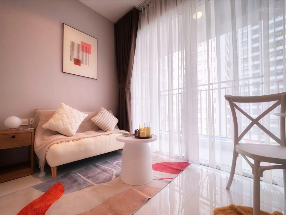 Modern Studio Apartment with Designer Interior