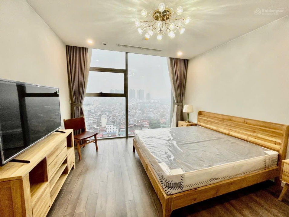 Modern Apartment with City Views in Hanoi