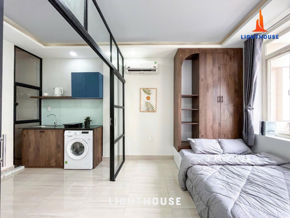 Modern Studio Apartment with Full Amenities