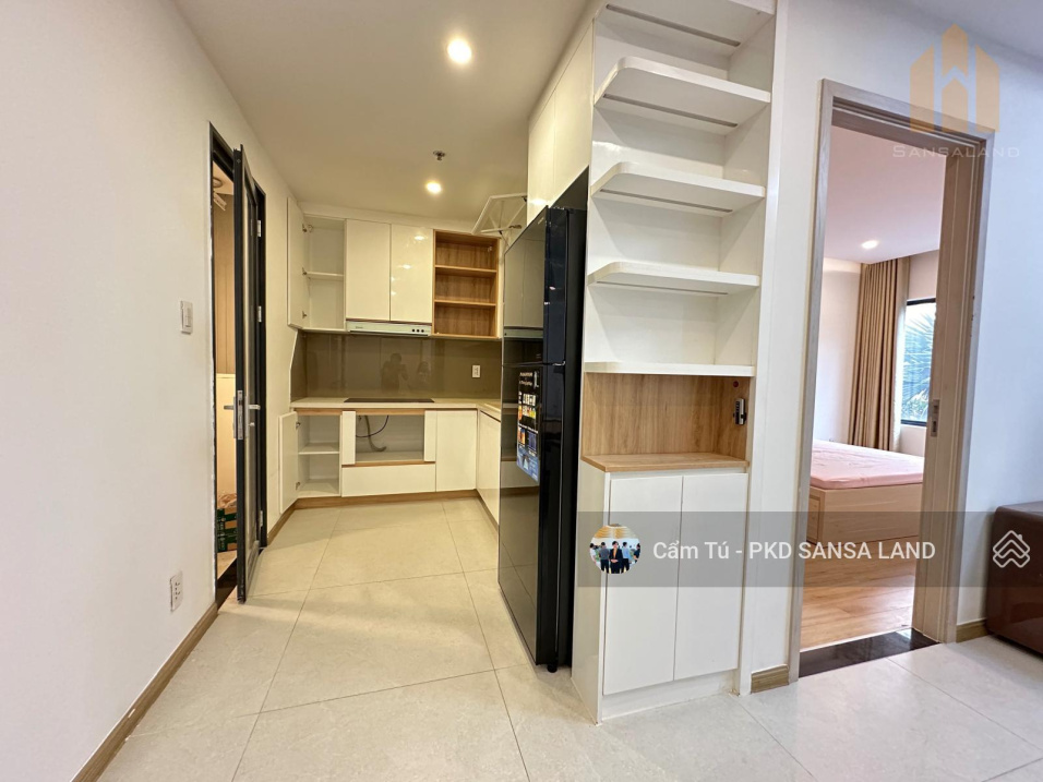 Modern 2-Bedroom Apartment with Full Amenities
