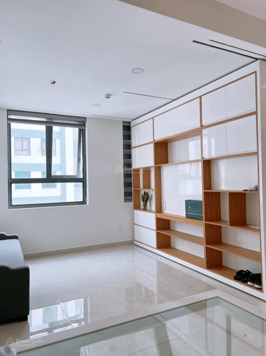 Modern 2BR Apartment with Pool Access