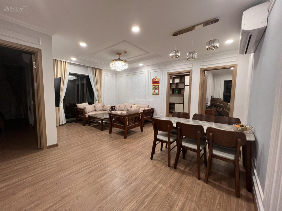 Modern 3-Bedroom Apartment with Full Furnishings