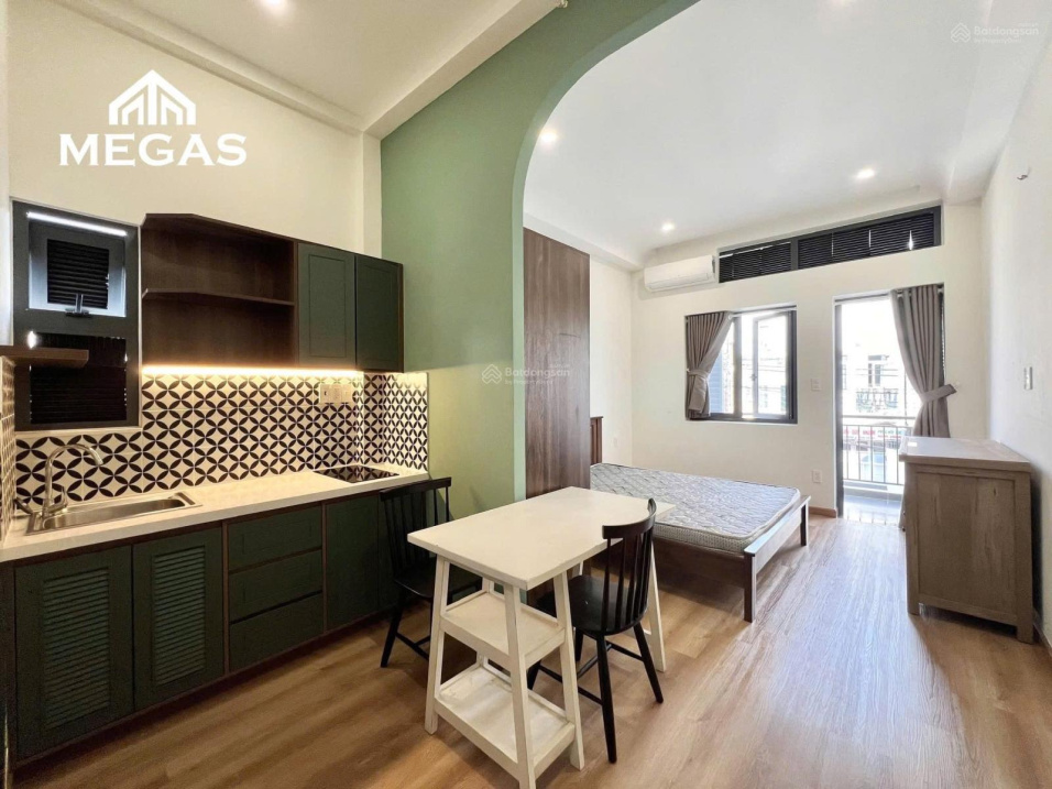 Modern Compact Studio Apartment in Nguyen Khoai, District 4