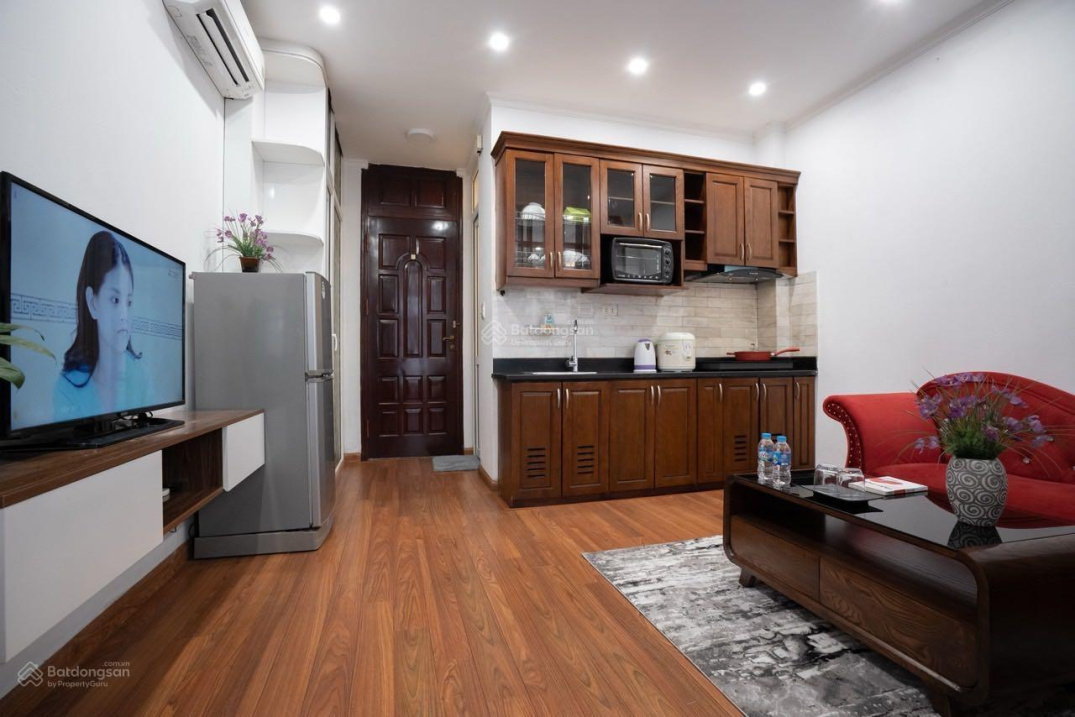 Fully Furnished Studio Apartment in Cát Linh, Đống Đa