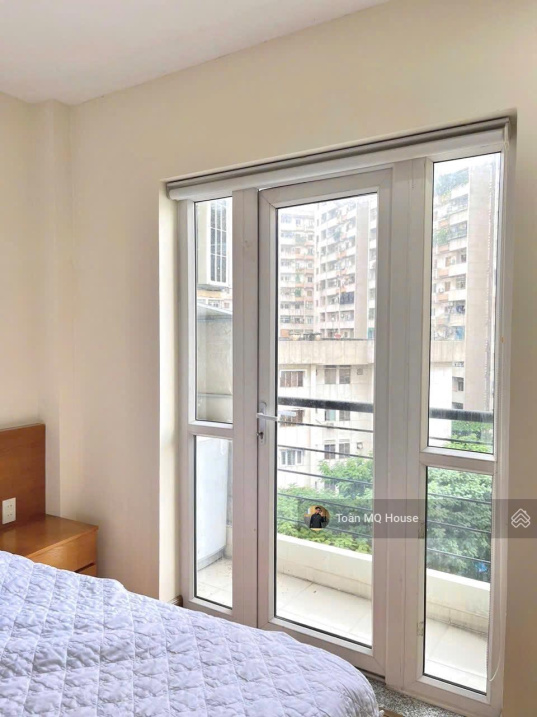 Modern 50m² Service Apartment with Furnished Kitchen