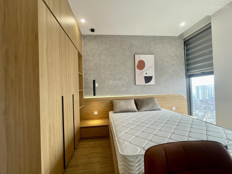 Modern Apartment in Millennium Tower with Flexible Size Options