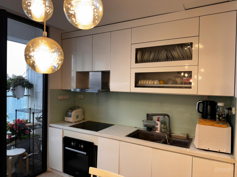 Spacious 3-Bedroom Apartment at Hà Nội Center Point