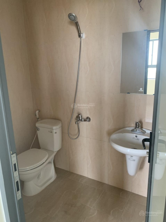 3-Bedroom Apartment in Long Bien District