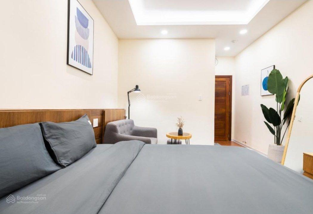 Compact Studio with Balcony and River View