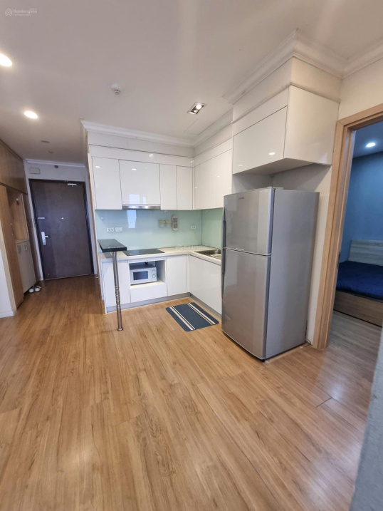 Modern 2-Bedroom Apartment in Mipec Long Bien