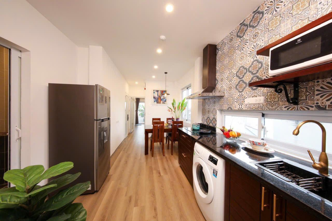 Modern 2-Bedroom Apartment with Balcony in Hoan Kiem