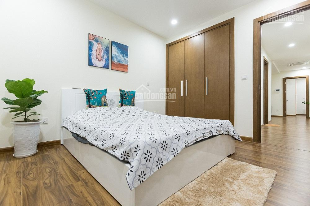 Modern 2BR Apartment in Golden Palm Complex