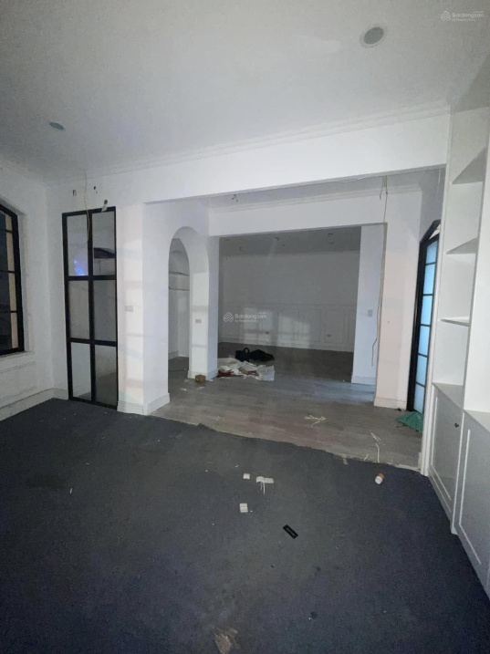 Large 4-Floor Commercial Space on Tran Dai Nghia